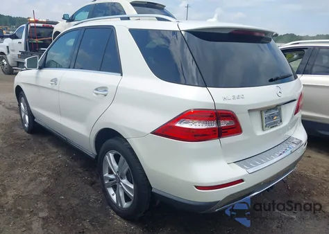 2013 Mercedes-Benz Ml 350 z USA, uszkodzony, nr VIN 4JGDA5JBXDA129094